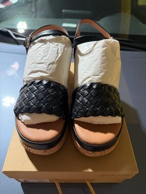 “New” Gentle Souls Black Woven Platform Slingback Sandals size11